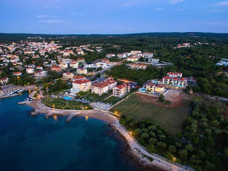 Luxury Apartments Villa Matea 1 Malinska Exterior foto