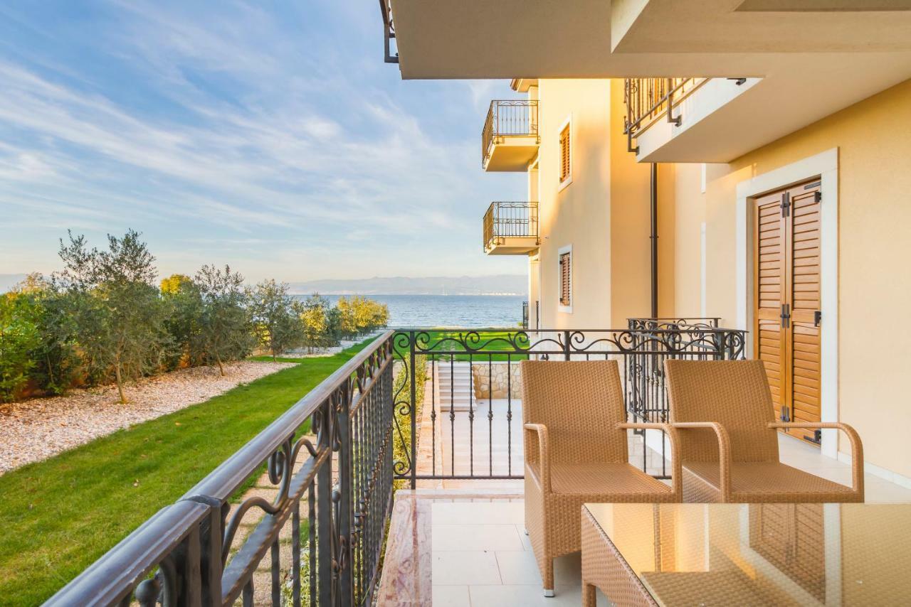 Luxury Apartments Villa Matea 1 Malinska Exterior foto